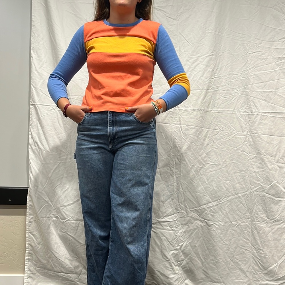 Roolee long sleeve T-shirt. Ribbed material. Size S.